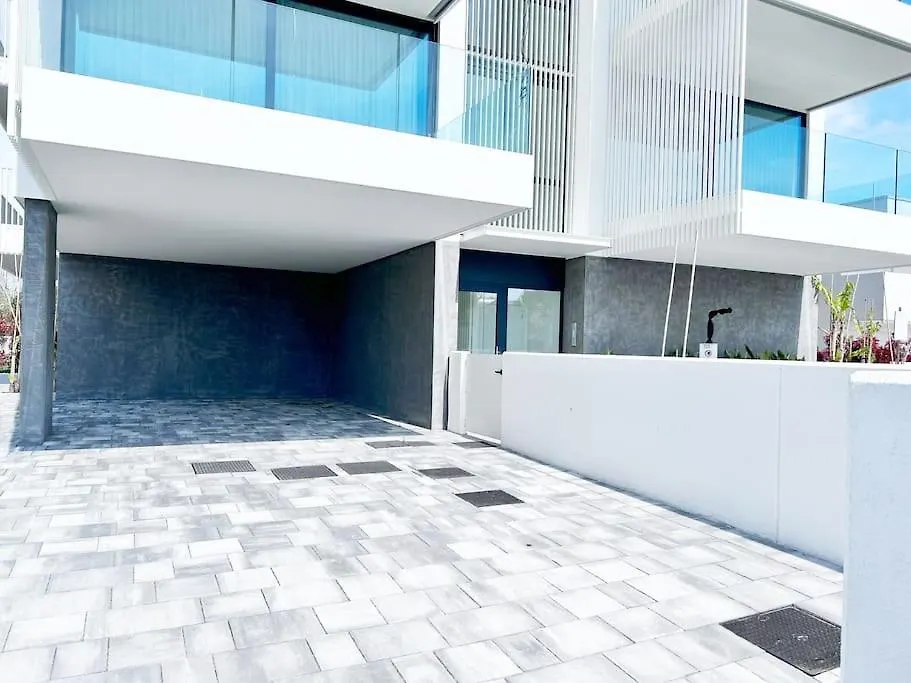 Palms Building Apartment Lido di Jesolo 0*,